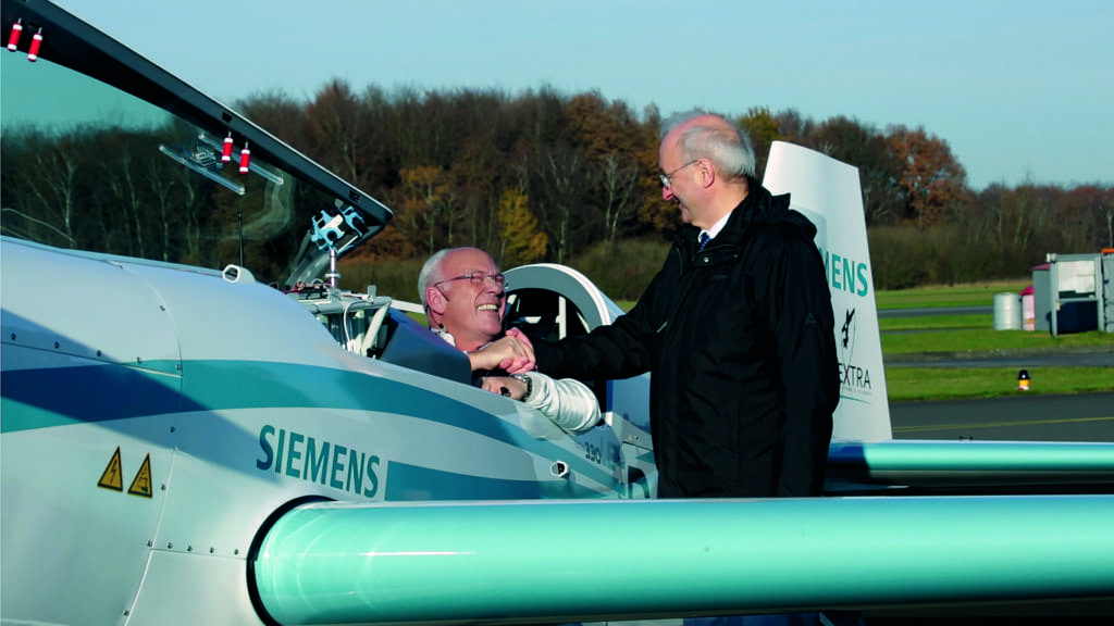 Mobilità aerea: Siemens realizza il primo motore elettrico per velivoli ibridi