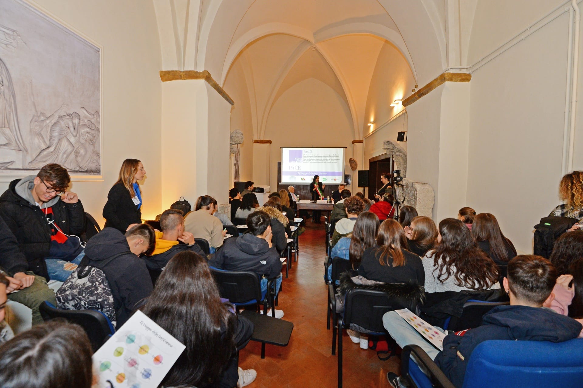 “Dialoghi sulla Costituzione”: ad Assisi il dibattito sulla Pace